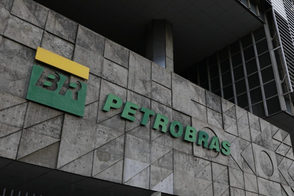 Otimização Contratação Assessores Investimentos Sales DNA